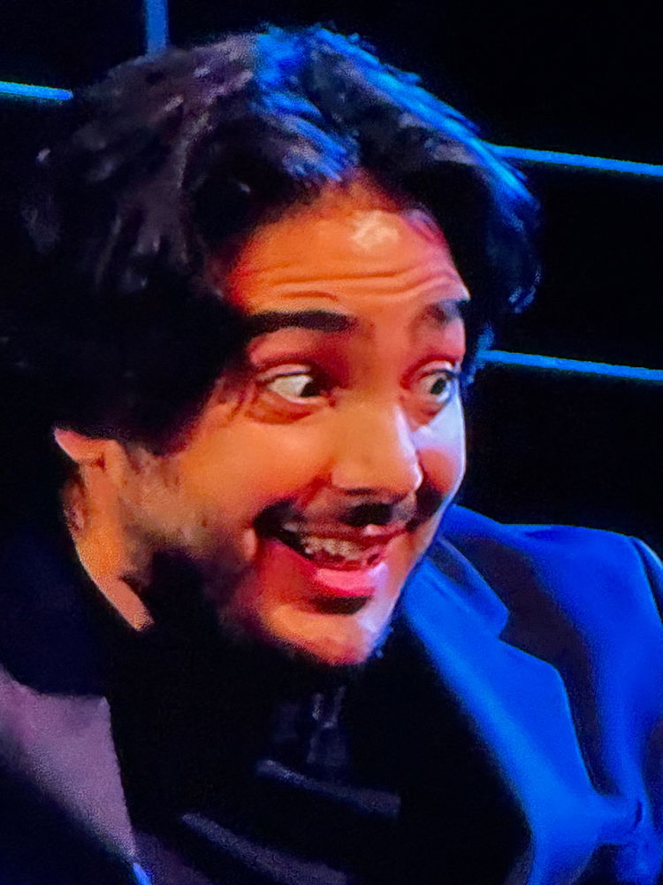 😀😀