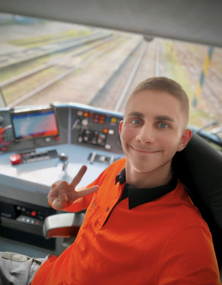 Pojízdný kancl😁