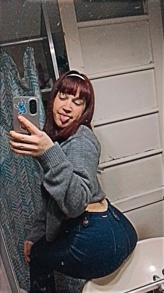 Te doy 2 opciones o me hablas o me hablas síii o siii