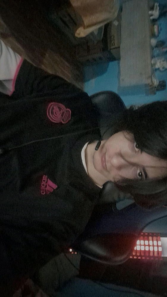 Pinta algo? Un mc un valo jsjs