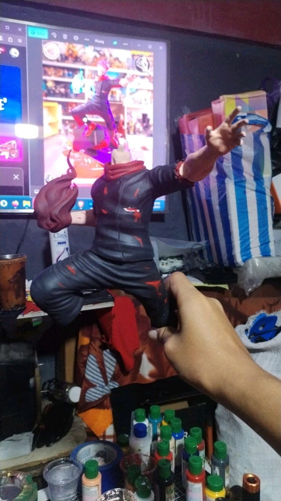 Solo díganme si quieren algúna escultura o figura los hago a pedido