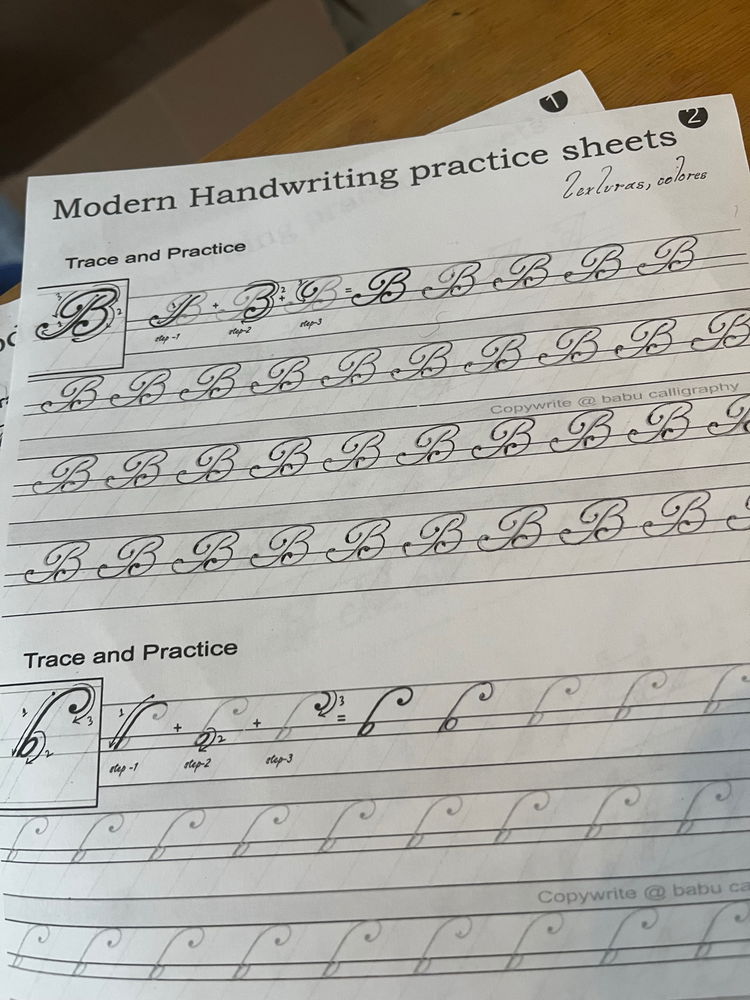3 días de practicar caligrafía