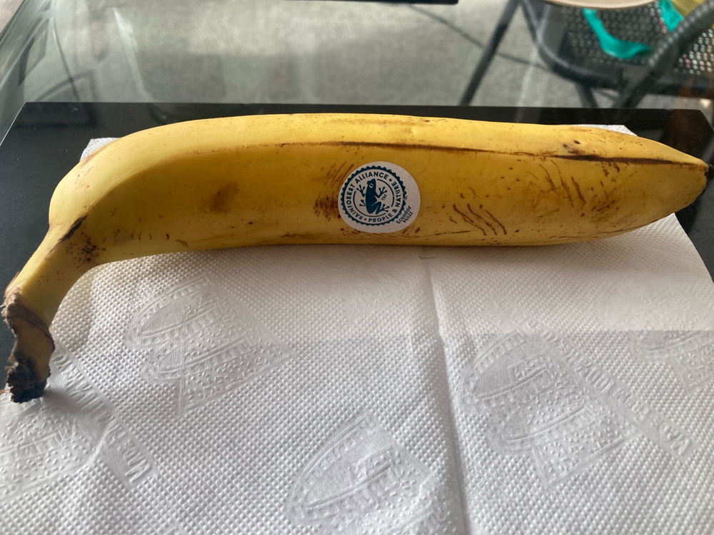 Wow a heterosexual banana…😂😂