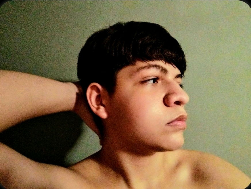 Hablenme ;⁠)