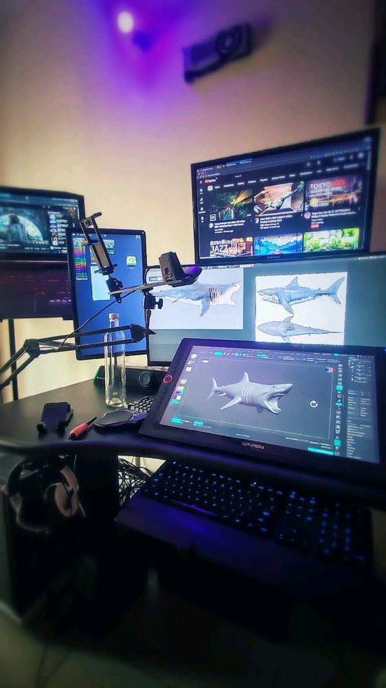 indoor my workstation 😁