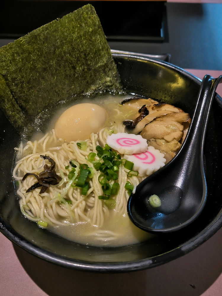 Ramen and karage (Outing alone)
