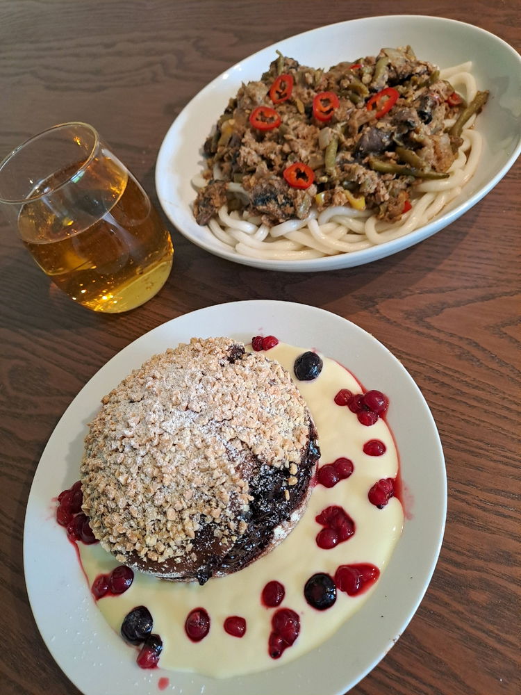 🍜🥧🍫