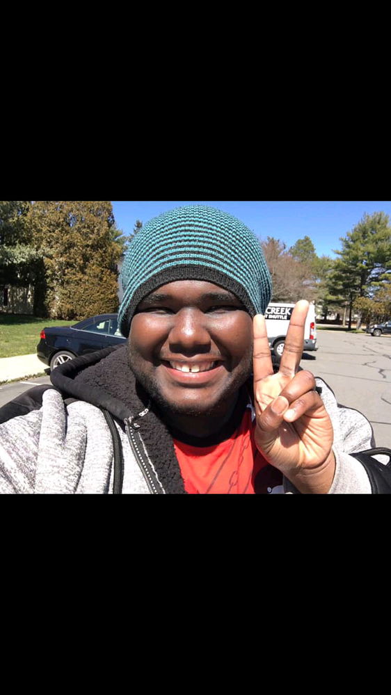 I know life is hard but please remember to smile and not give up ❤️