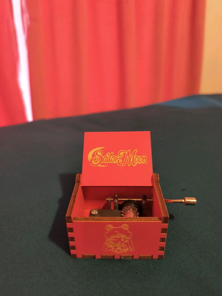 I love music boxes