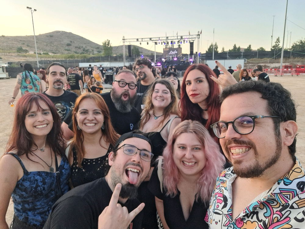 Festi, con los amigos, es mucho mejor festi