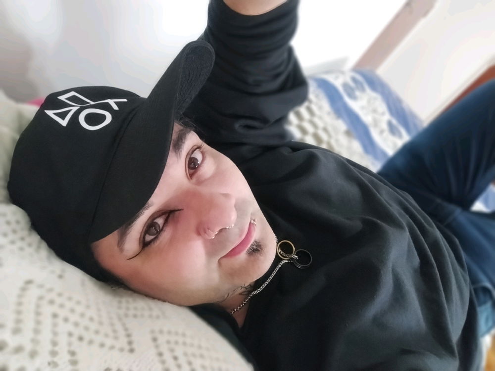 Escuchando música