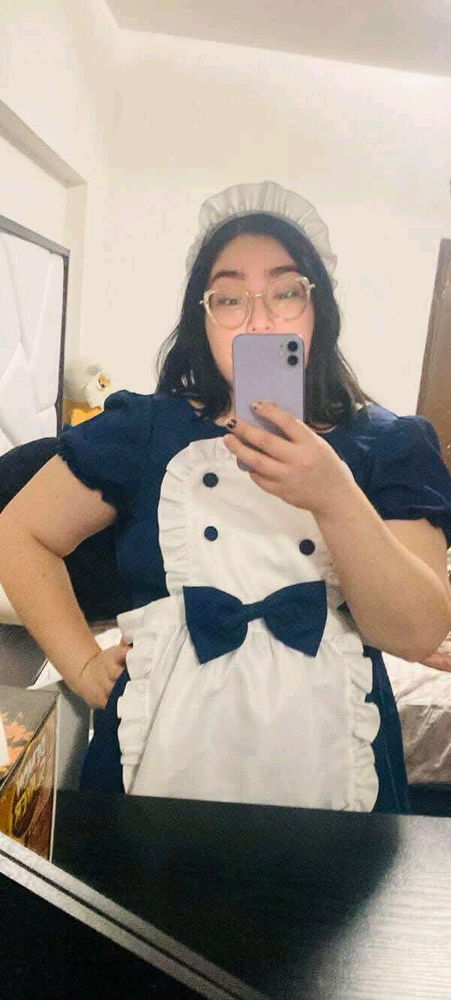 jugamos o salimos? :3🖤🖤🔪
