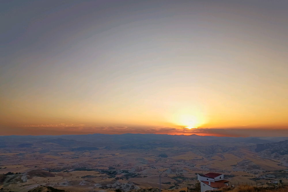 🌄