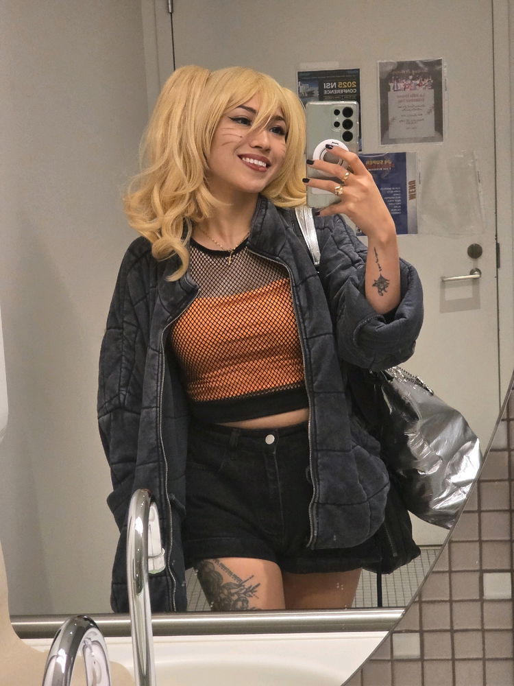 Off to ComicCon straight from night shift! 😁
