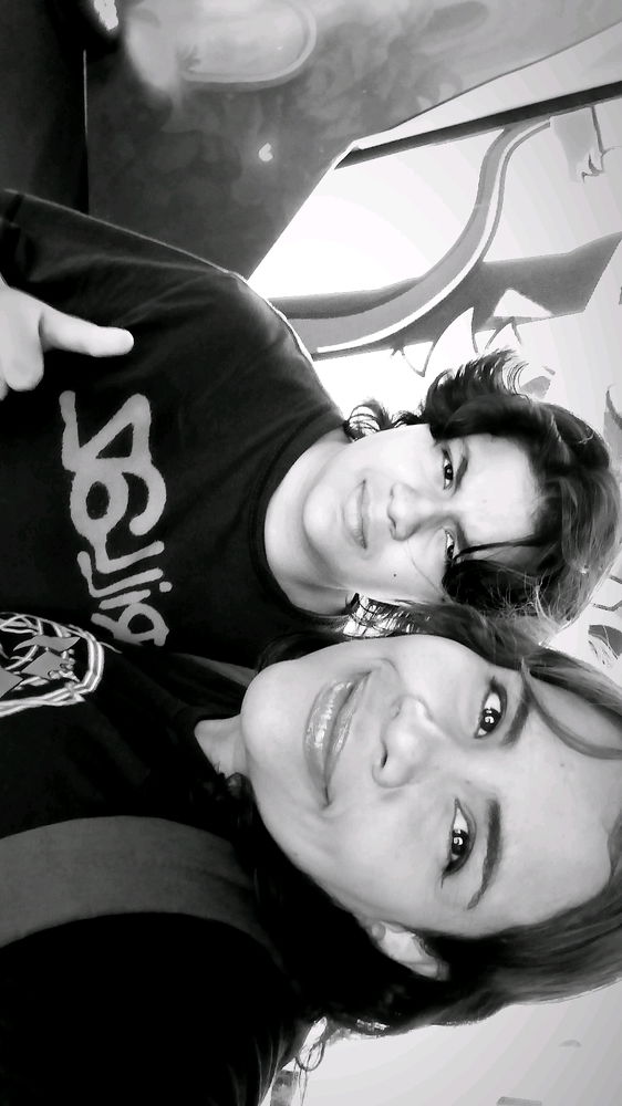 Anime summit.
Foi incrível. Da ida a volta, uma energia maravilhosa.
Pura alegria, lerdeza e muito cosplay que eu perdi.