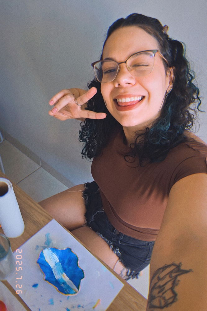 🎨