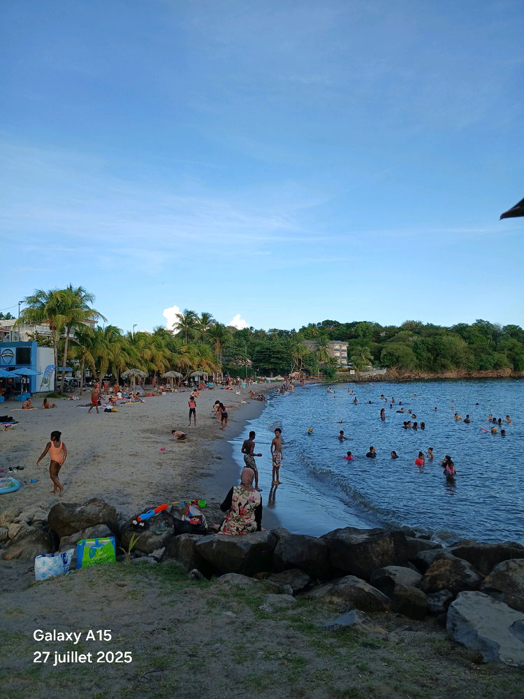 Ma ville natale Schoelcher ! Trop cool ! Madinina french west indies!