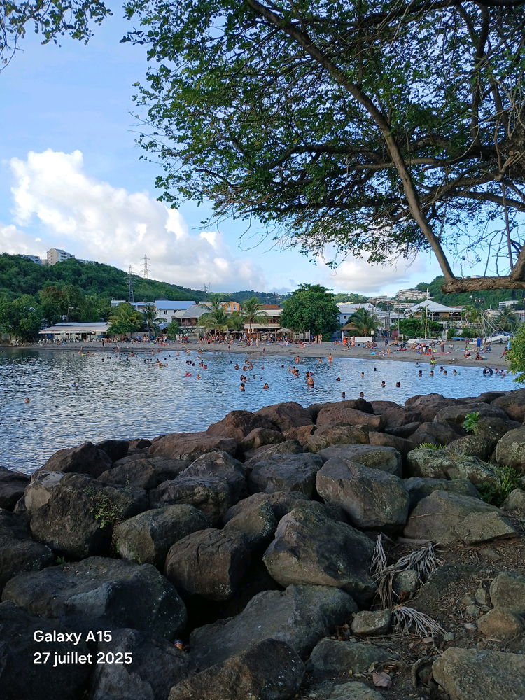 Ma ville natale Schoelcher ! Trop cool ! Madinina french west indies!
