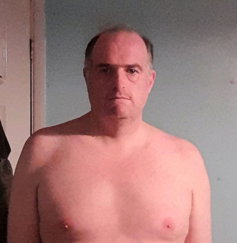Hi I'm a single guy looking for a partner