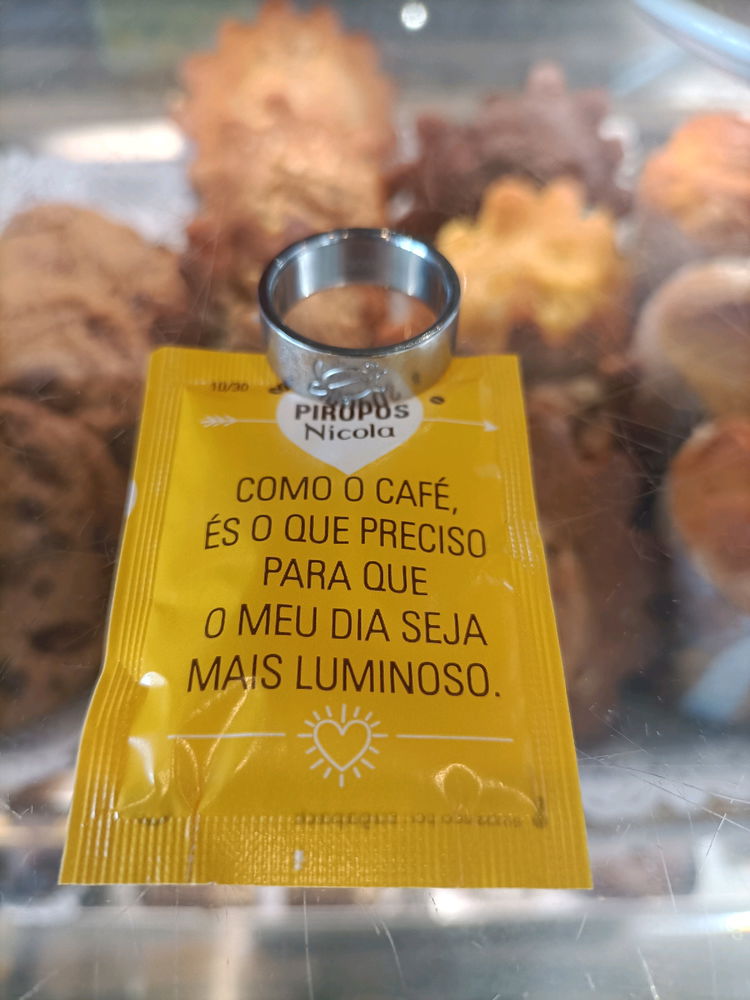 Bommm diaaaa alegria 😁 bom dia gente linda e doida bommm diaaa felicidade 😁 alegria e muitos sorrisos 🤗😘