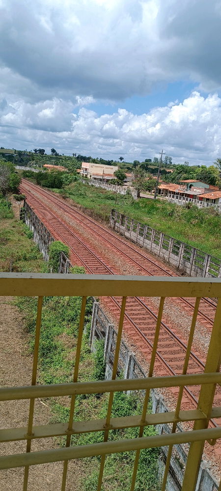 Trilho do trem da minha city