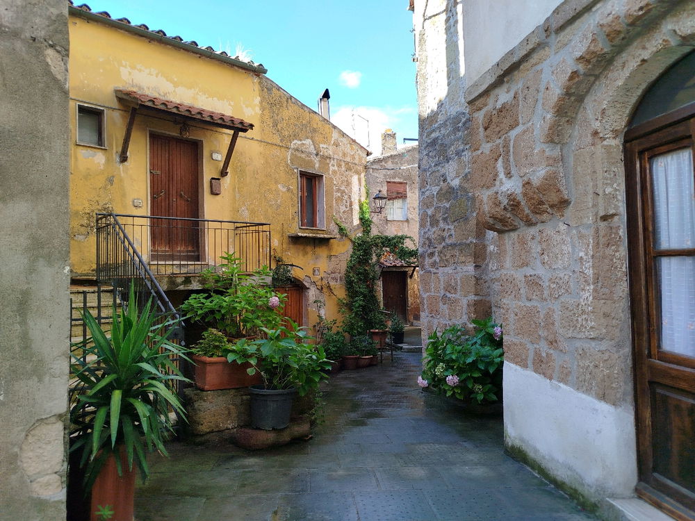 Il paese nel tufo