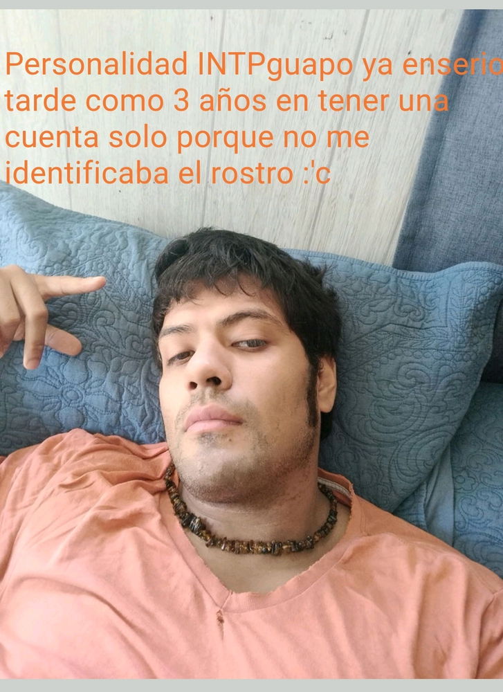 No lo entiendo soy muy guapo y narcisista y también medio psicópata diría mi ex y con apego evitativo, en fin la pareja perfecta xD