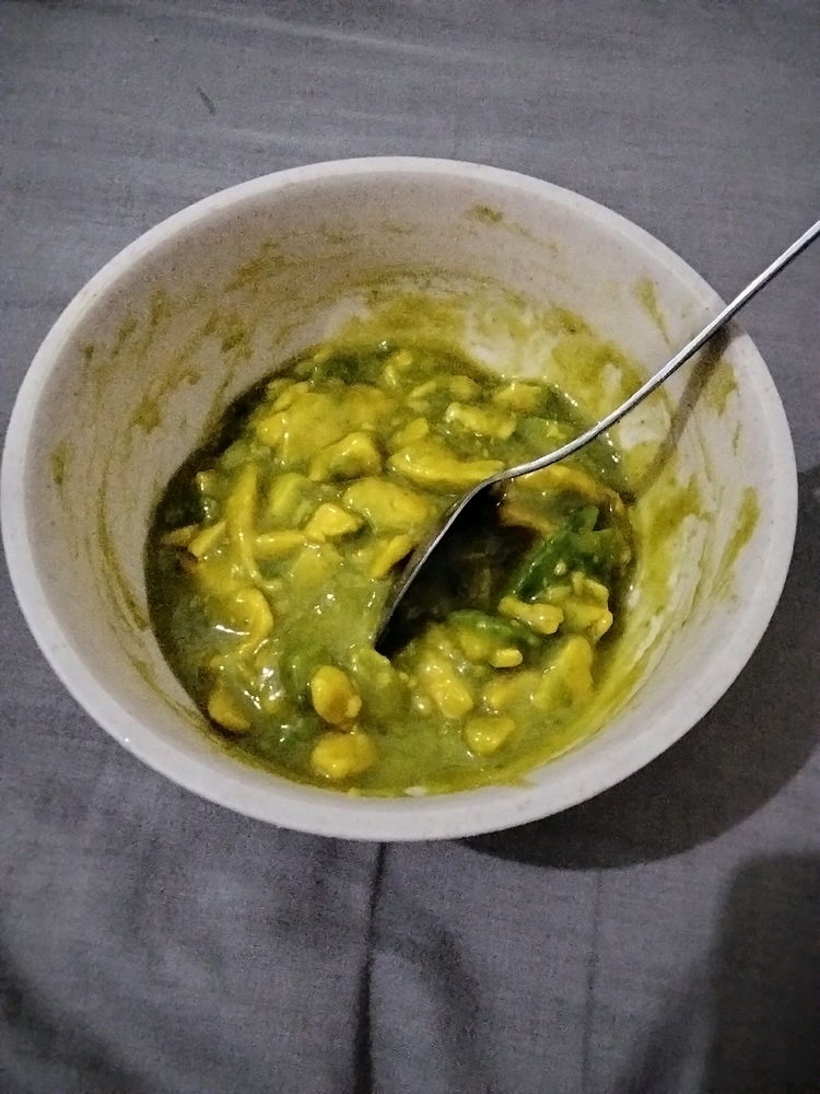 Pagi" sarapan buah 🥑 pake gula pake susu terus di aduk". Boleh gak?