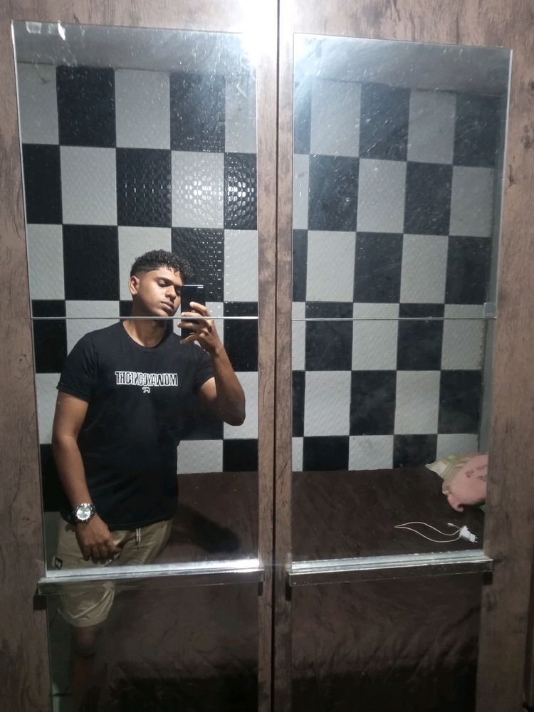 🌚😌