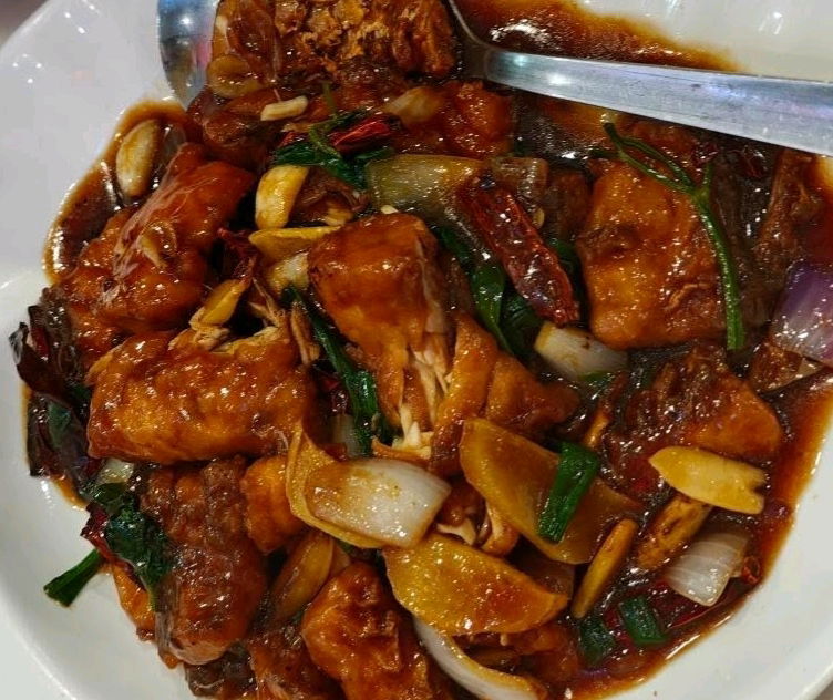 Dinner with me...? 😋