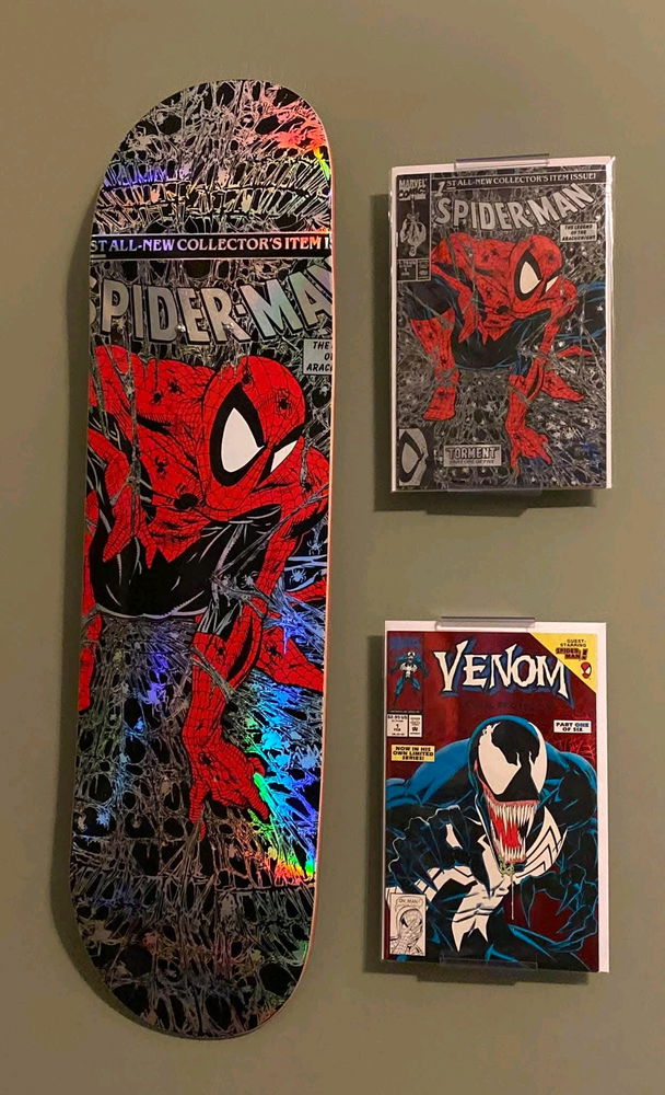 Hell yeah I want the skateboard . I already got the comic :)