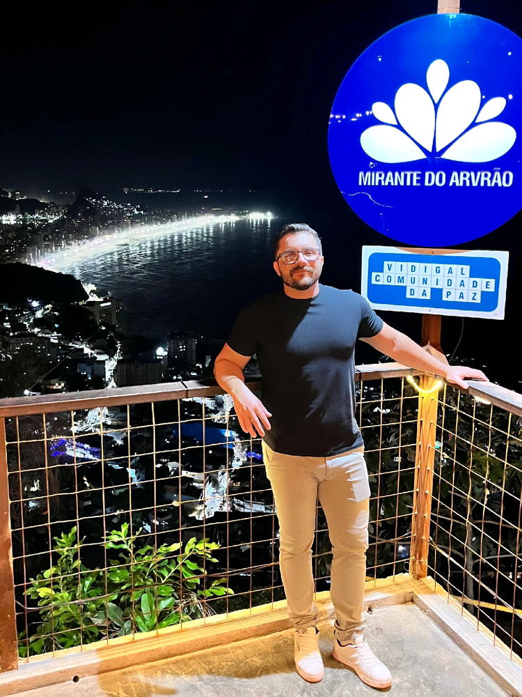 RJ