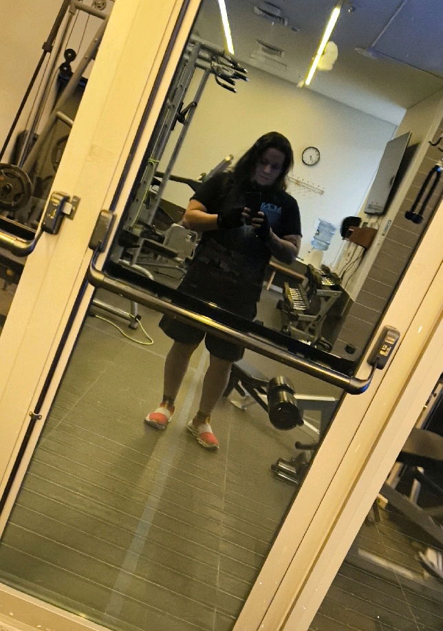 Que placer es tener el gym para uno solo