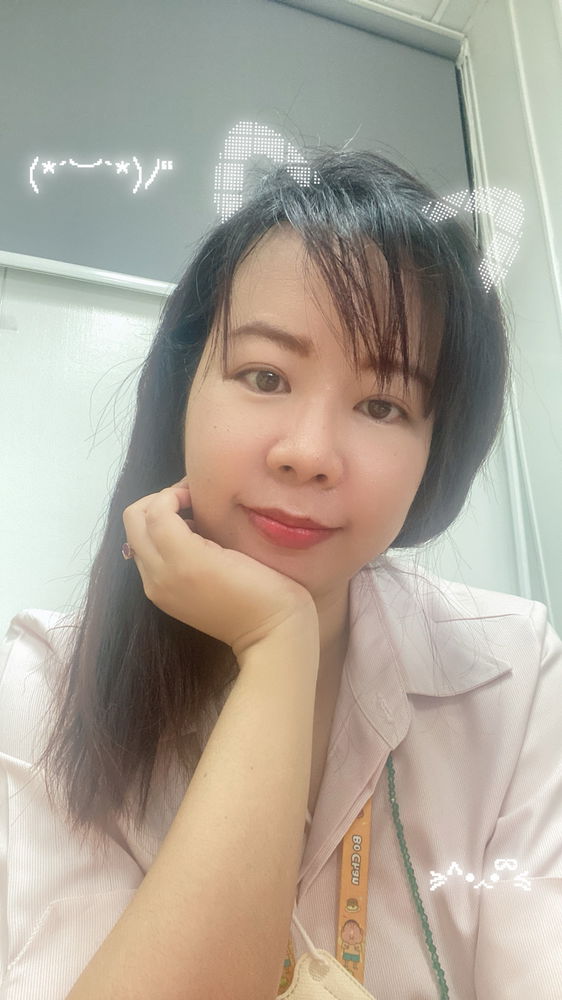 With glasses and without glasses