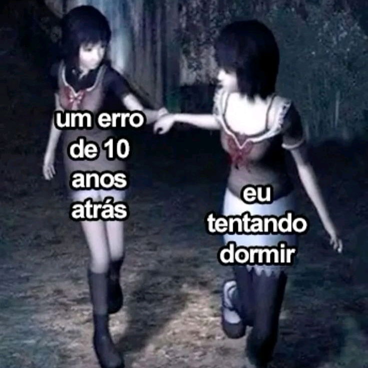 Vocês também ficam pensando no passado antes de dormir??