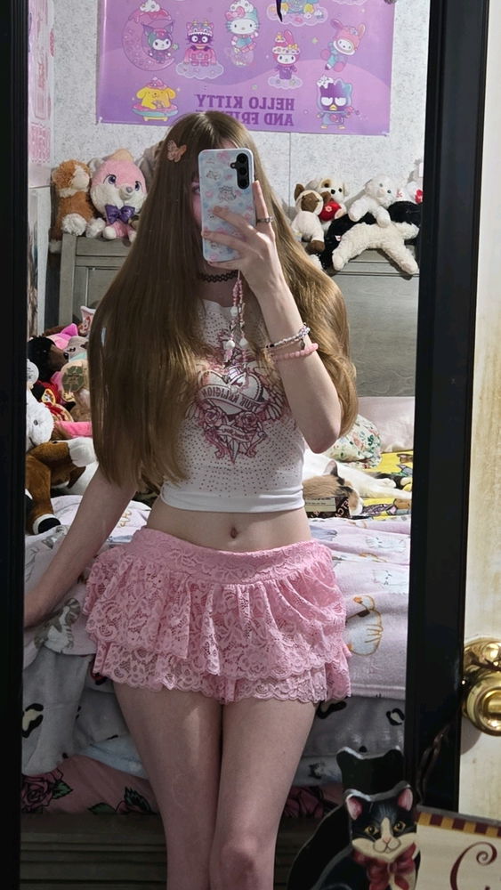 Got some new clothes 🩷