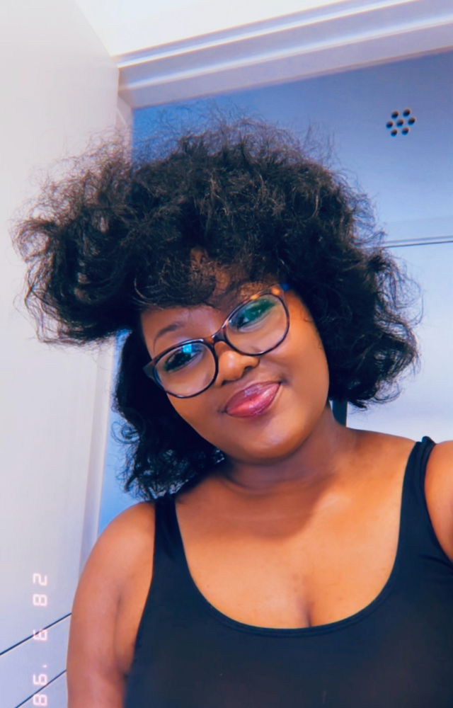Happy almost weekend 🫶🏾