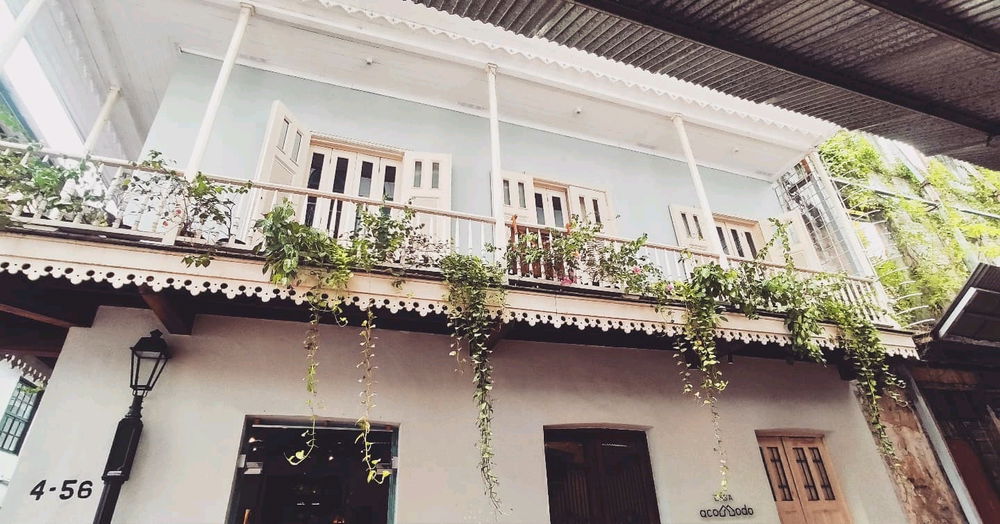 A walk around the old quater